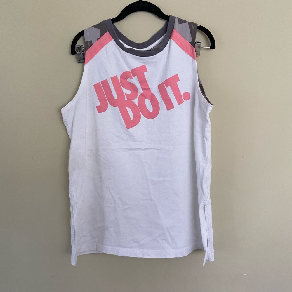 Women’s Nike Workout Tank Top